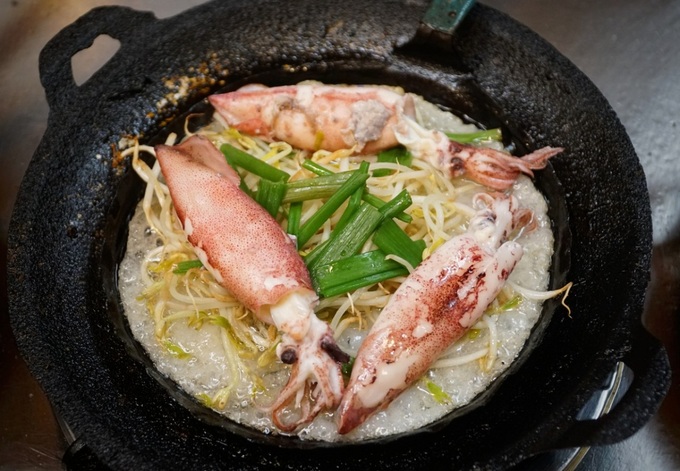 Bánh xèo mực đặc sản nổi tiếng Quy Nhơn