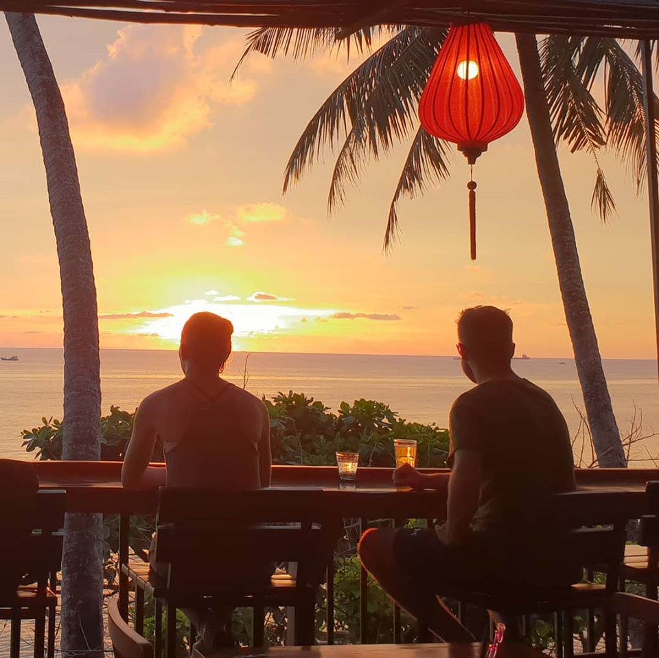 Hoàng hôn tại I Love Phu Quoc Beach Bar