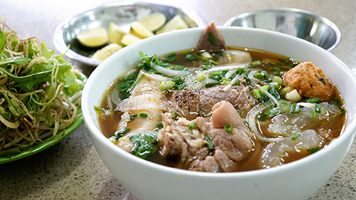 Tô đặc biệt có giá 75.000 đồng. Ảnh: Di Vỹ.