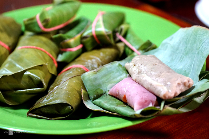 Món ăn kèm tại quán bún cua thối Pleiku