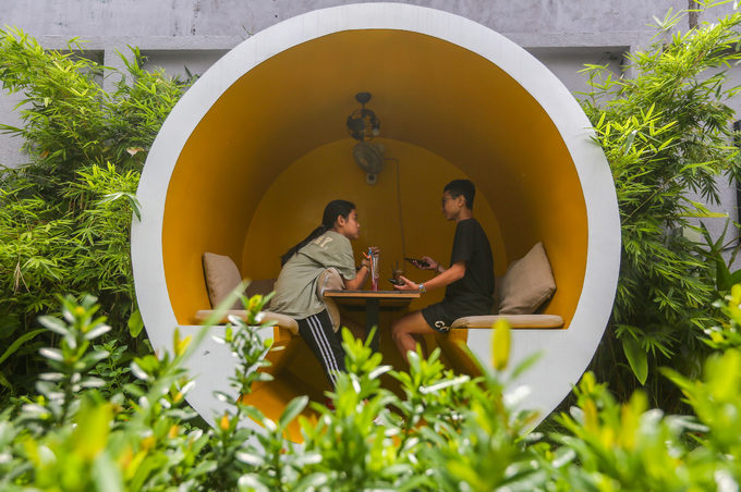 Ống cống bê tông tại quán cà phê ống cống Sài Gòn