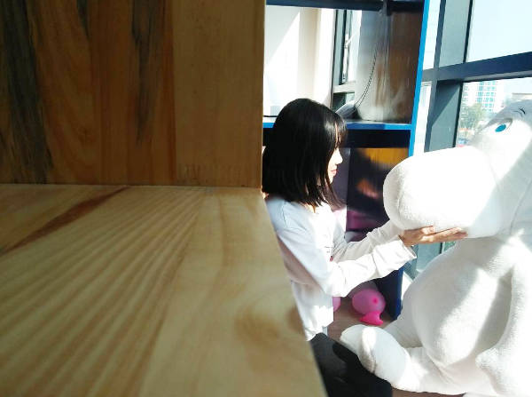 Khu Lovelyzone quán cà phê cô đơn Hà Nội