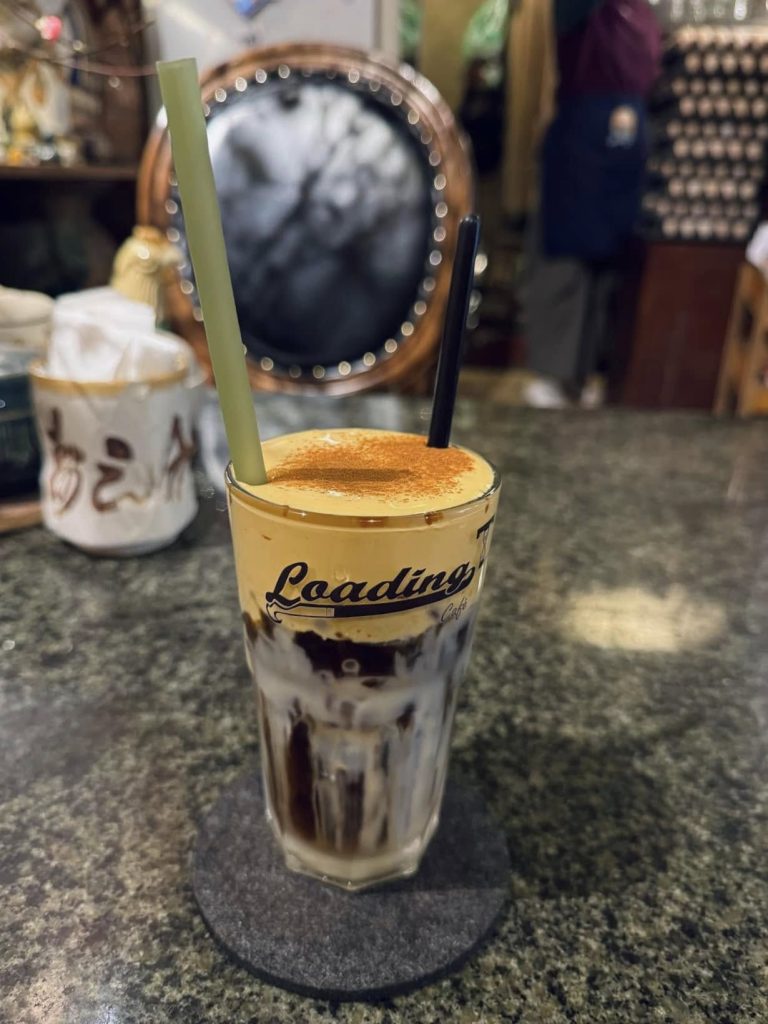 Nét hoài cổ tại quán cà phê Hà Nội Loading T Café