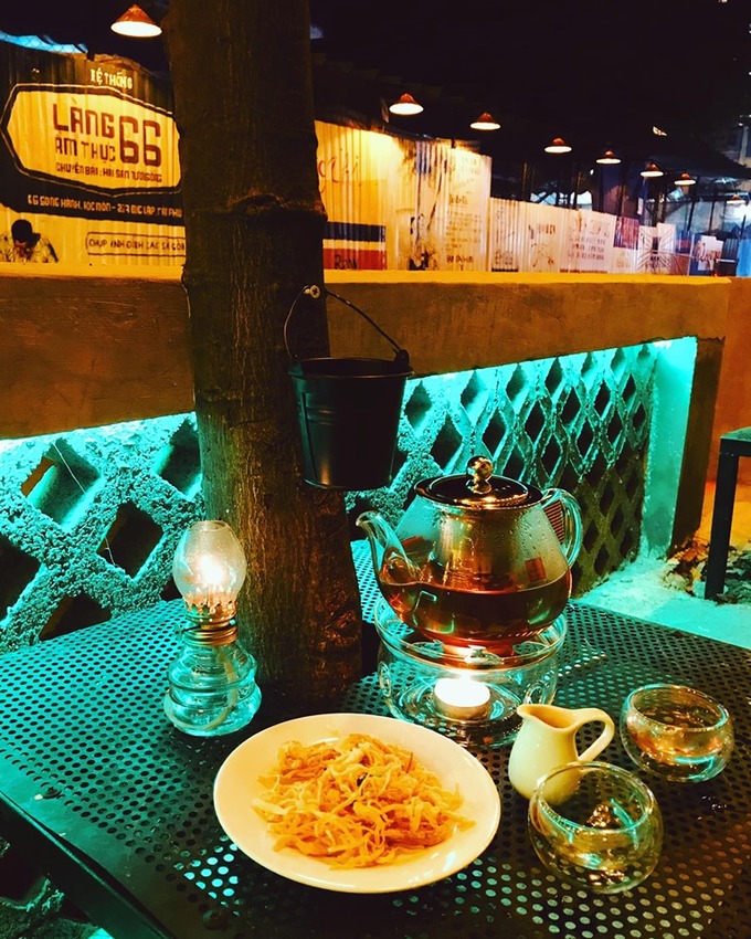 Menu nước uống giá rẻ tại quán cà phê mái tranh Sài Gòn