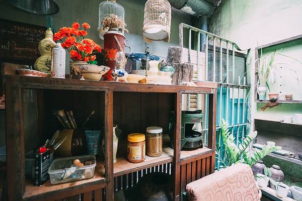 Căn phòng hoài niệm tại quán cà phê 81