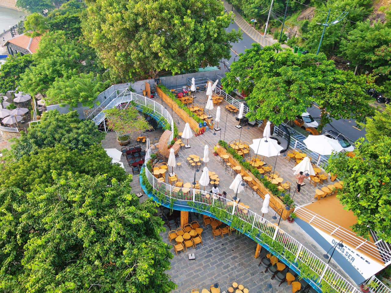 OASIS SEA coffee & tea view biển Vũng Tàu