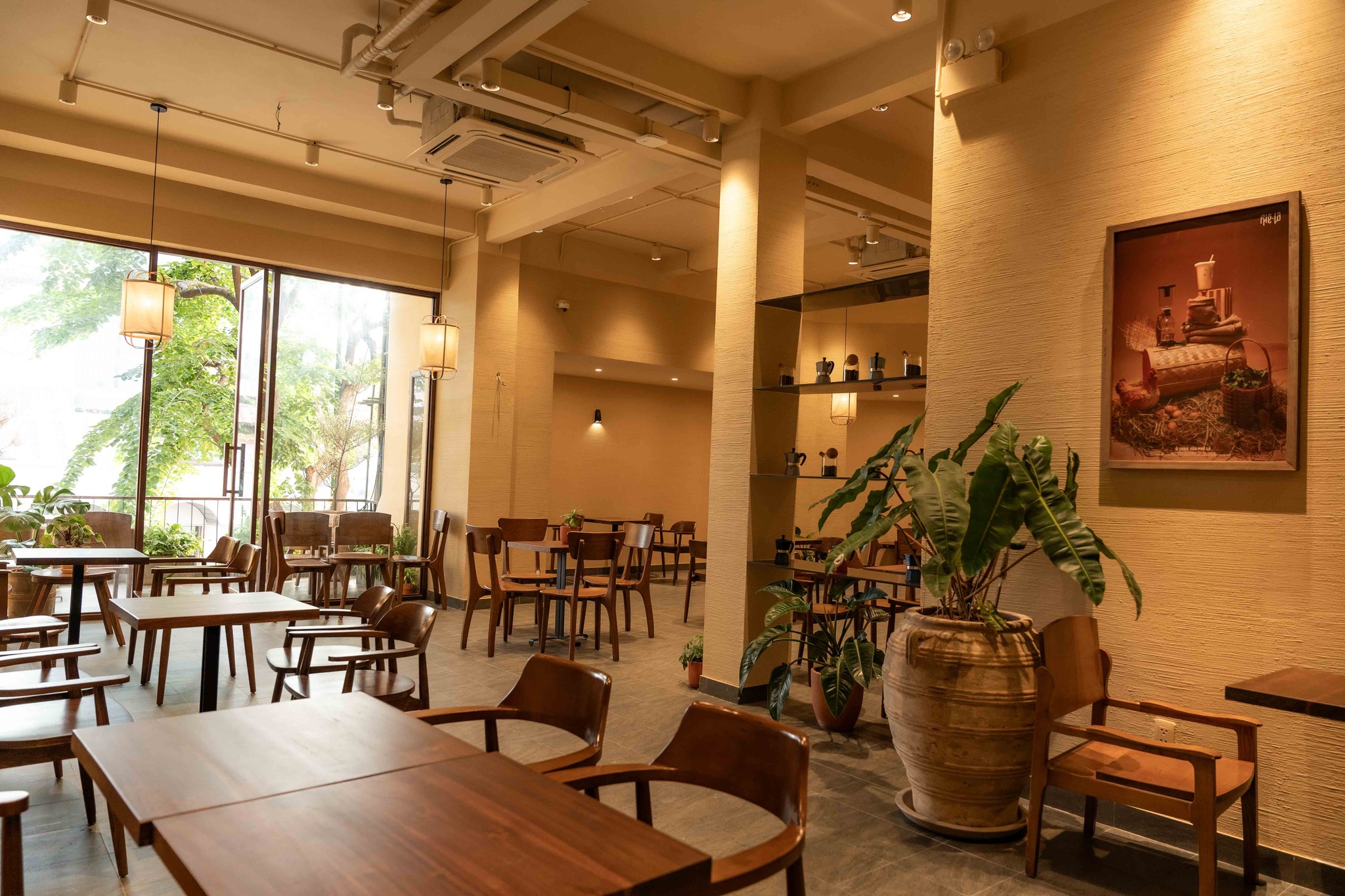 Thiết kế không gian Phê La quán cà phê diễu binh