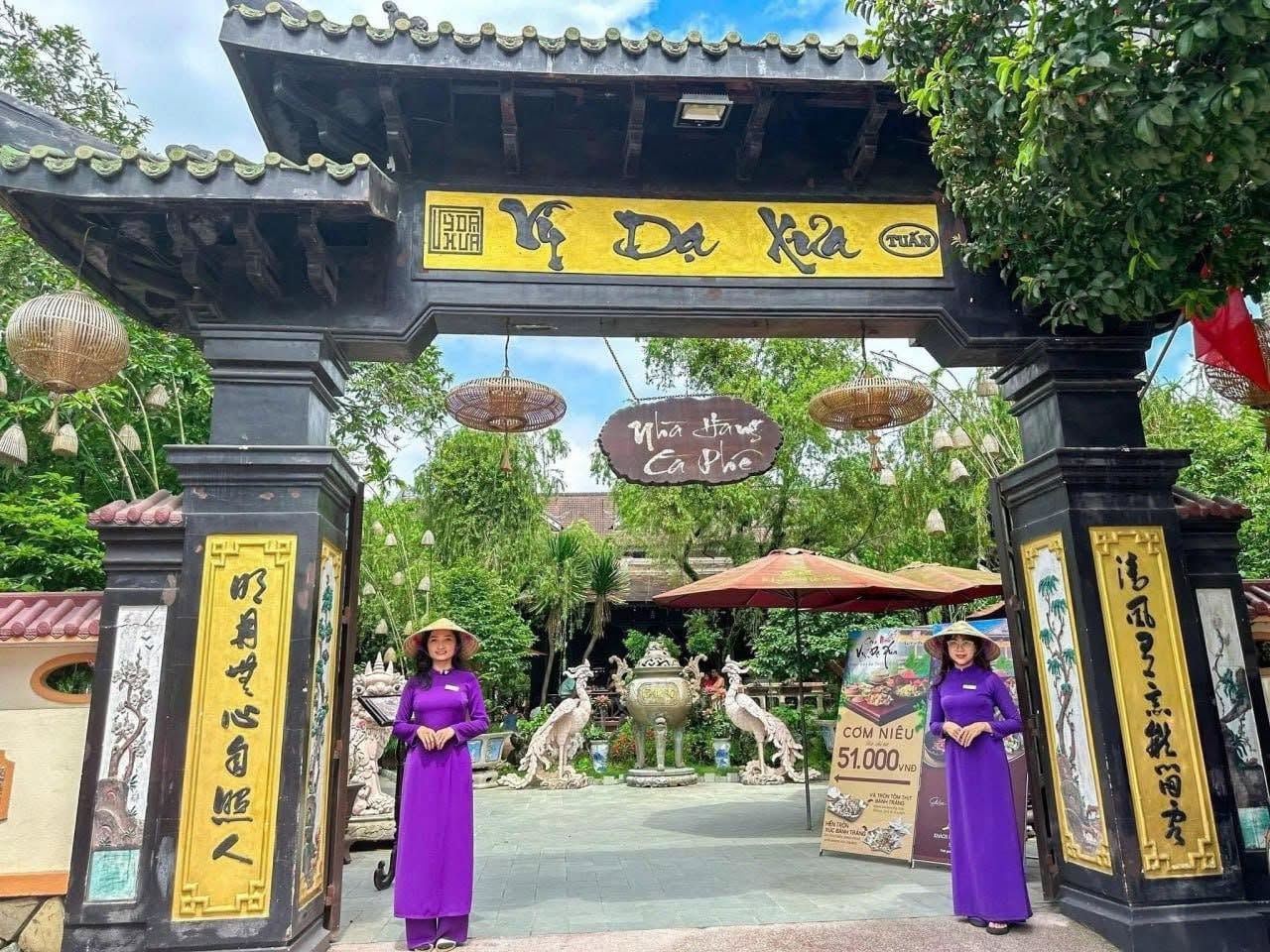 Khuôn viên nhà vườn tại Vỹ Dạ Xưa