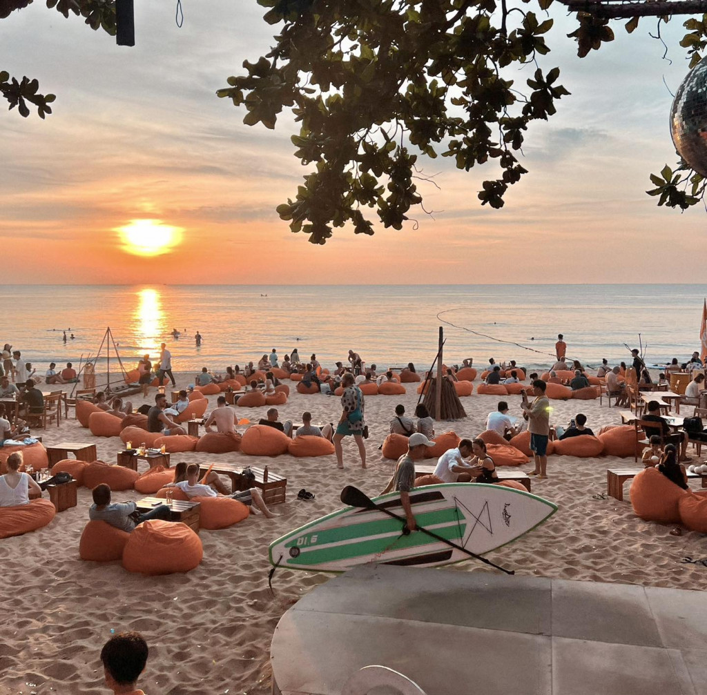 Ảnh: Fb OCSEN Beach Bar & Club .