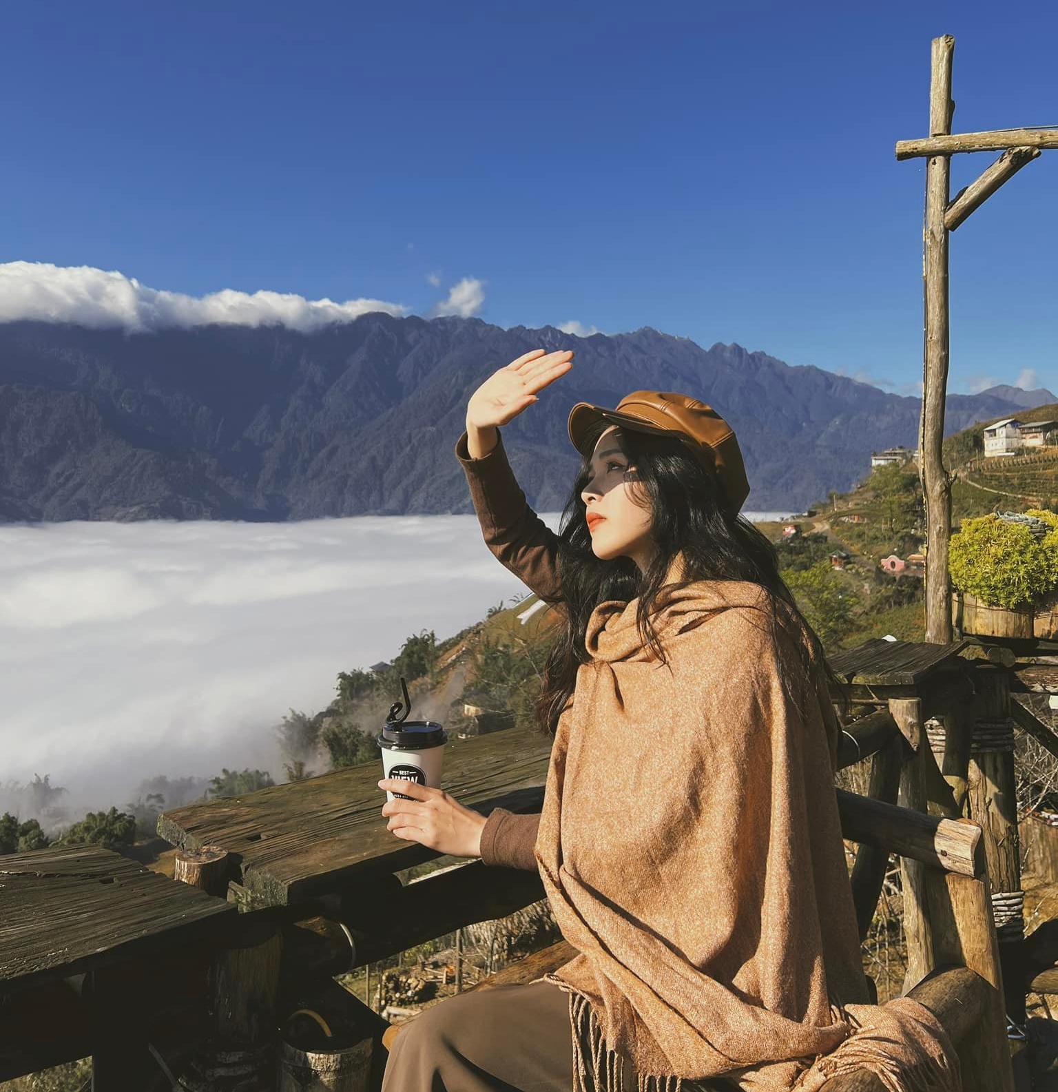 Quán cafe Sapa Hầu Thào Coffee view biển mây