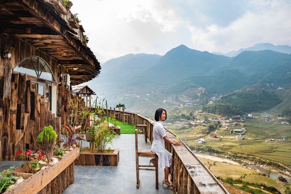 Quán cafe Sapa Muong Hoa River View Homestay ngắm mây