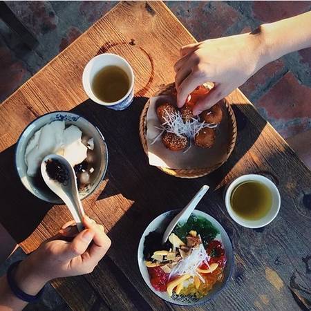 Quán chè xưa được thanh niên mê thích ở Hà Nội