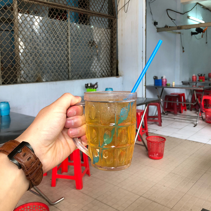 Không gian và giờ mở cửa quán cơm sườn Sài Gòn