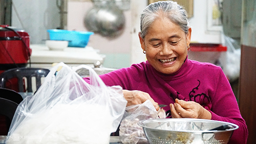 Không gian quán lươn Vinh do gia đình bà Ngọ quản lý
