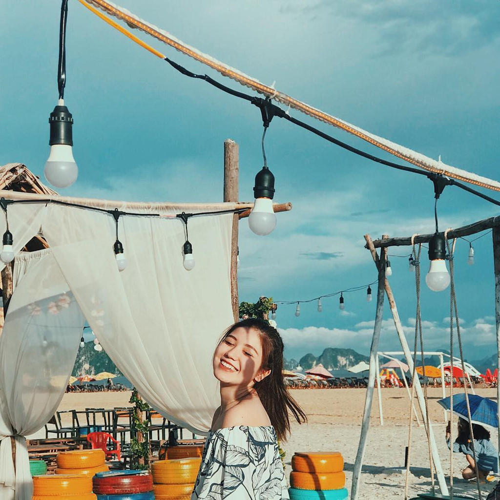 Không khí sôi động tại các điểm du lịch Quảng Ninh hiện nay Không khí sôi động tại các điểm du lịch Quảng Ninh hiện nay