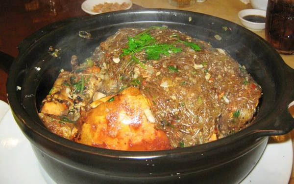 Cua xào miến tại Gia Phú Phúc Kiến
