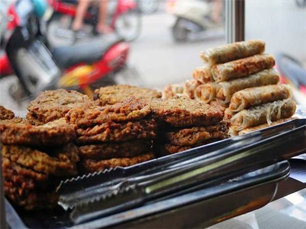 Chả rươi trong ẩm thực Lò Đúc