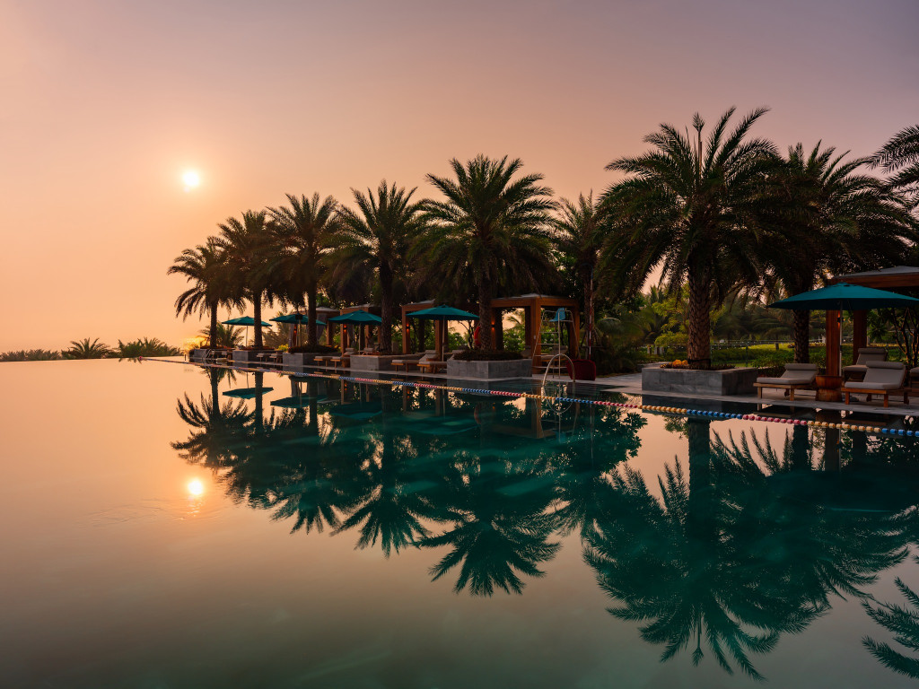 Nhà hàng Radisson Blu resort Cam Ranh