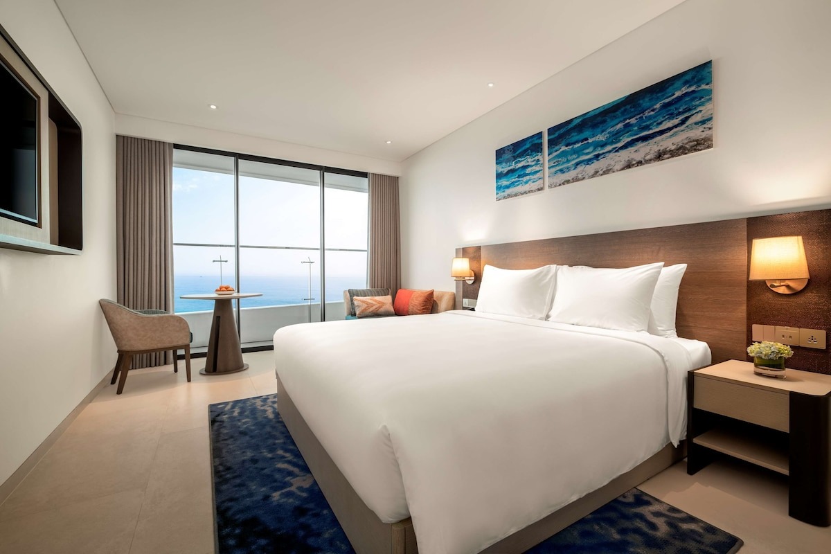 Radisson-Đà-Nẵng-ivivu-3