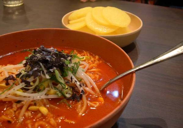 Mì ramyun Hàn Quốc