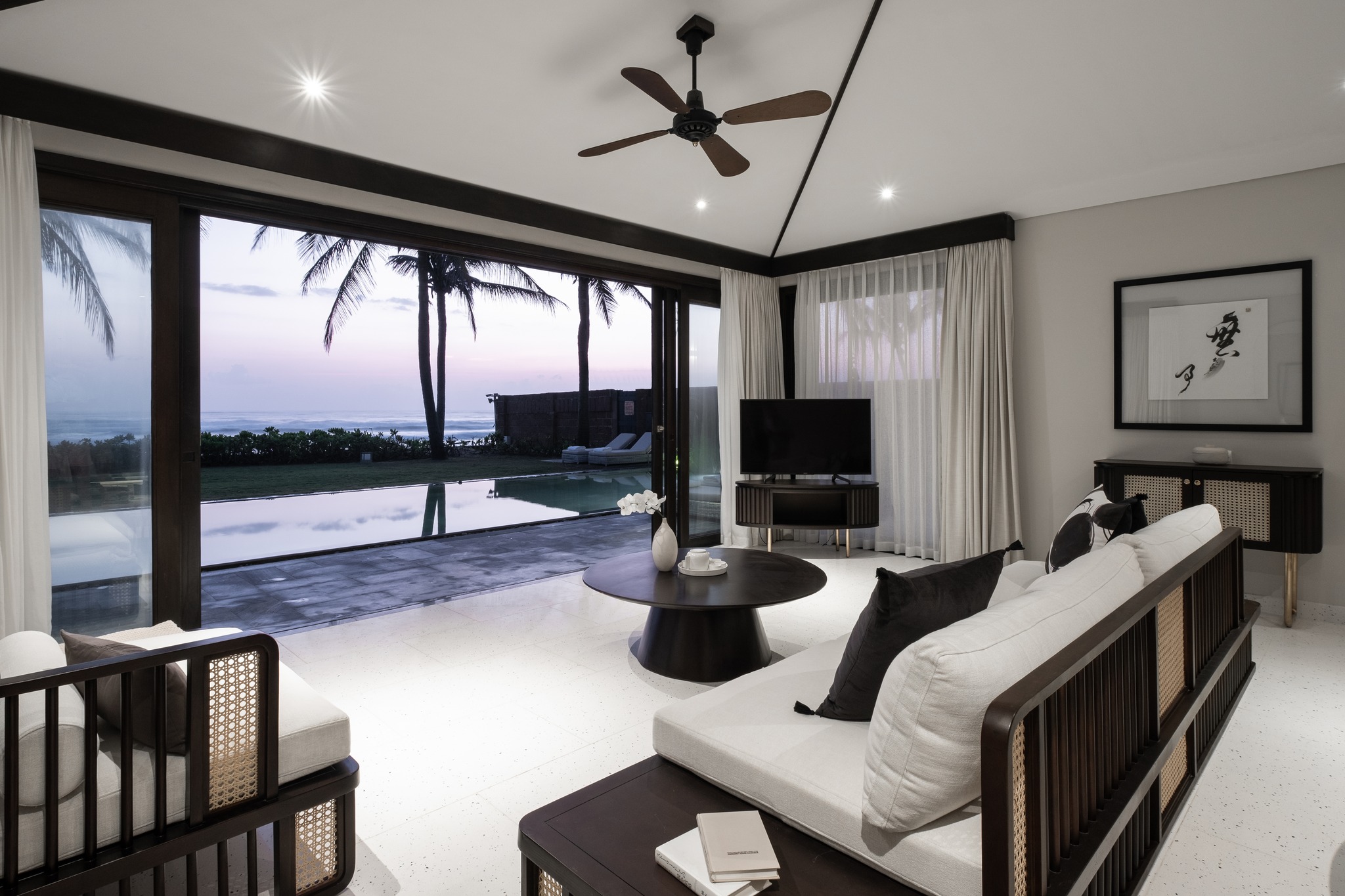 resort-Đà-Nẵng-5-sao-ivivu-4