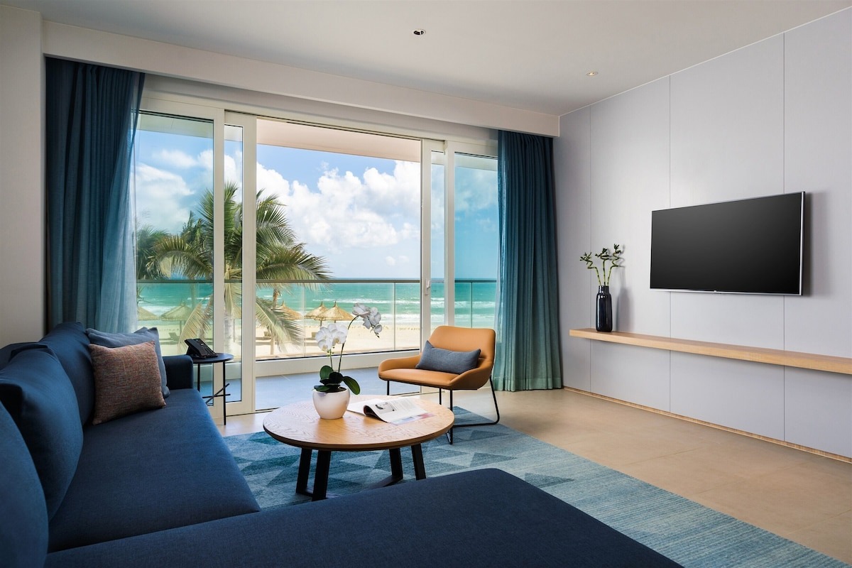 Hồ bơi Alma resort Cam Ranh