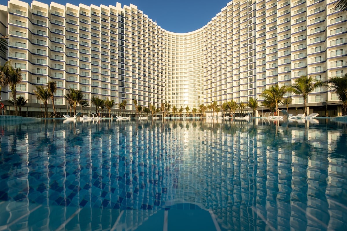 Tổng quan The Arena resort Cam Ranh