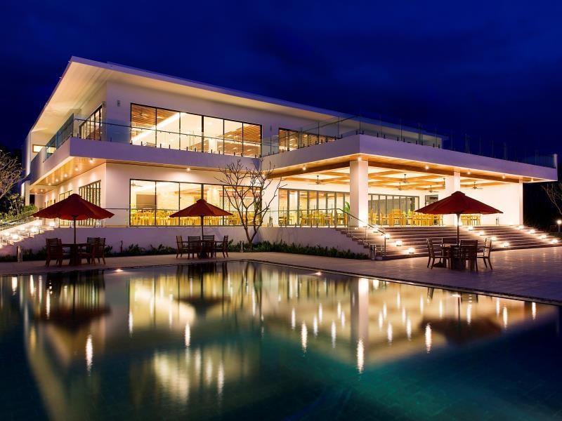 resort-cam-ranh-ivivu-2