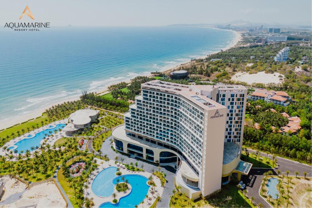 Resort ven biển Aquamarine Cam Ranh