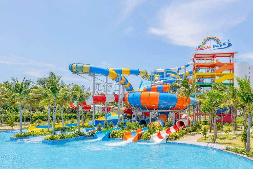 Công viên nước tại resort cho gia đình Cam Ranh