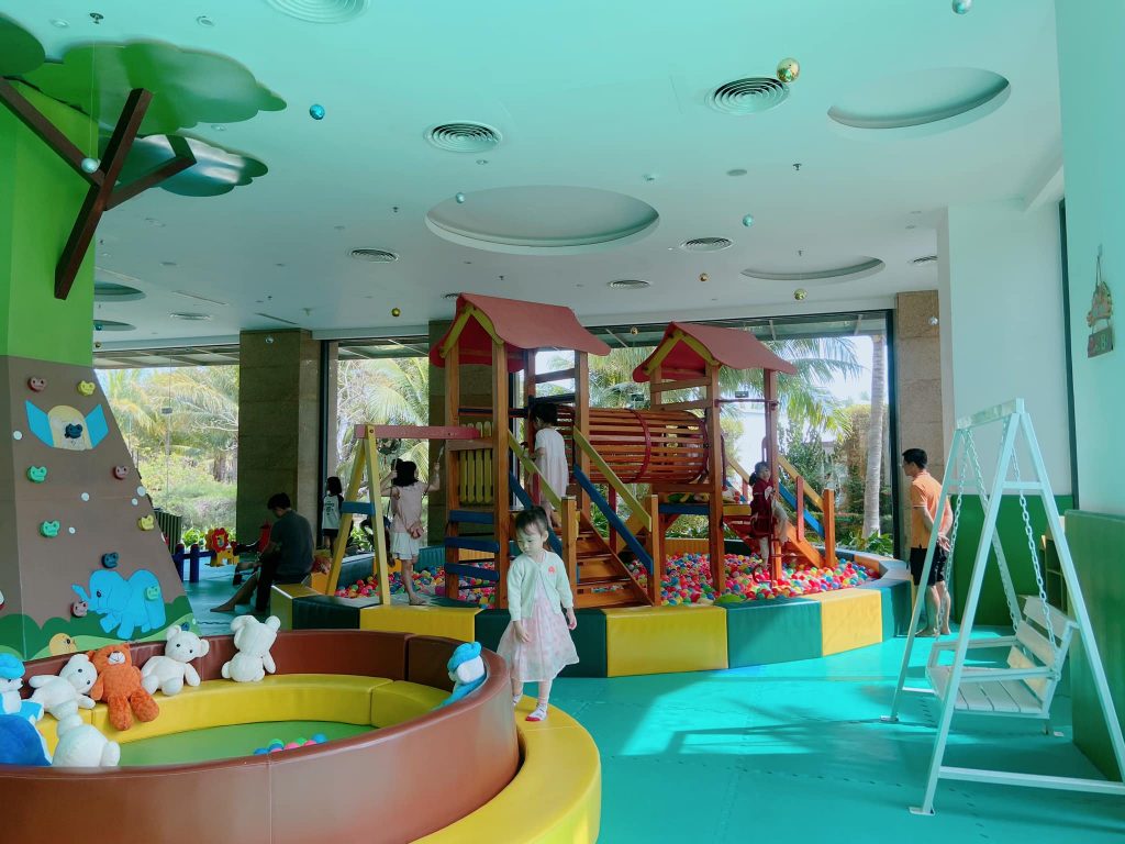 Khu vui chơi trẻ em Kid Club trong nhà