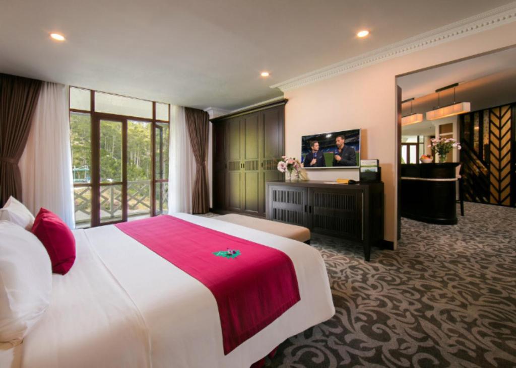 Phòng ngủ tiện nghi resort Đà Lạt Tuyền Lâm