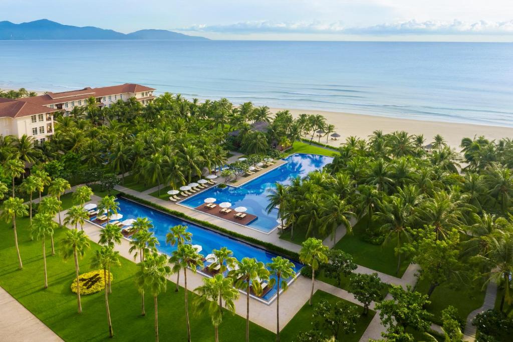 Top 8 resort Đà Nẵng gần biển cho kỳ nghỉ gia đình lý tưởng