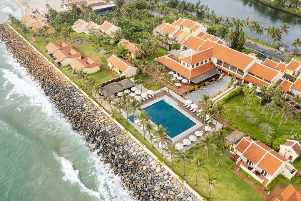Hình ảnh resort Hội An 5 sao Victoria Beach Resort & Spa nhìn từ trên cao