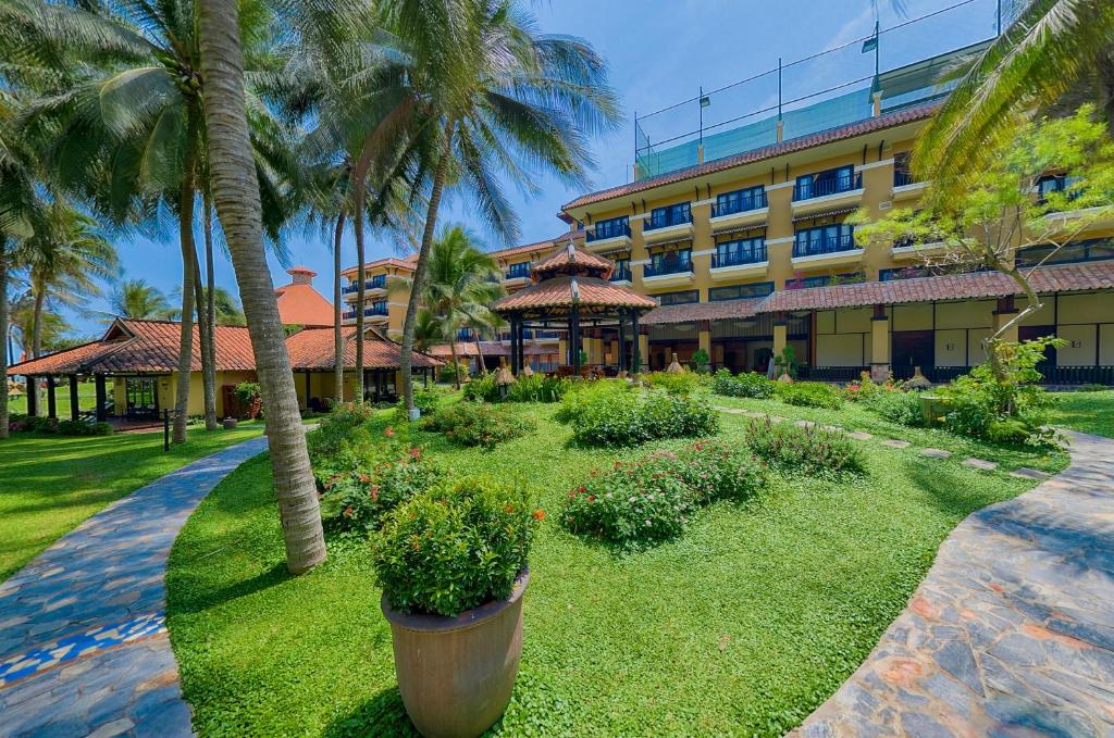 Khuôn viên Seahorse Resort & Spa resort Phan Thiết