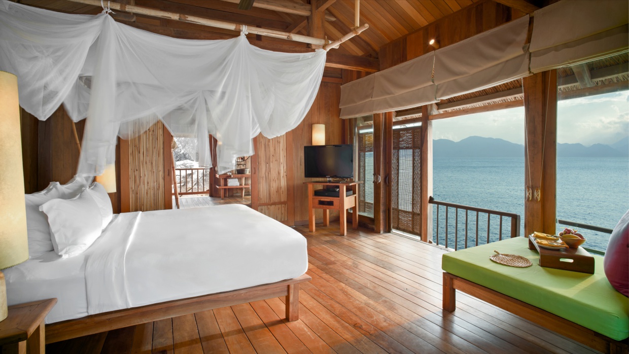 Không gian villa Six Senses resort ven biển cho tết 2025
