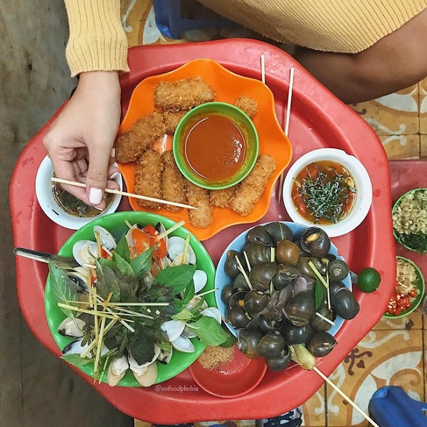 Nước chấm ốc đặc trưng quán ốc Hà Nội Trang Đinh Liệt Nước chấm ốc đặc trưng quán ốc Hà Nội Trang Đinh Liệt