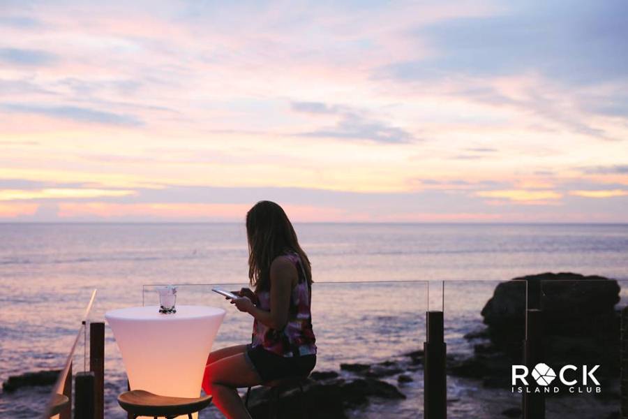 Rock-Island-Club-nam-nghi-ivivu-13