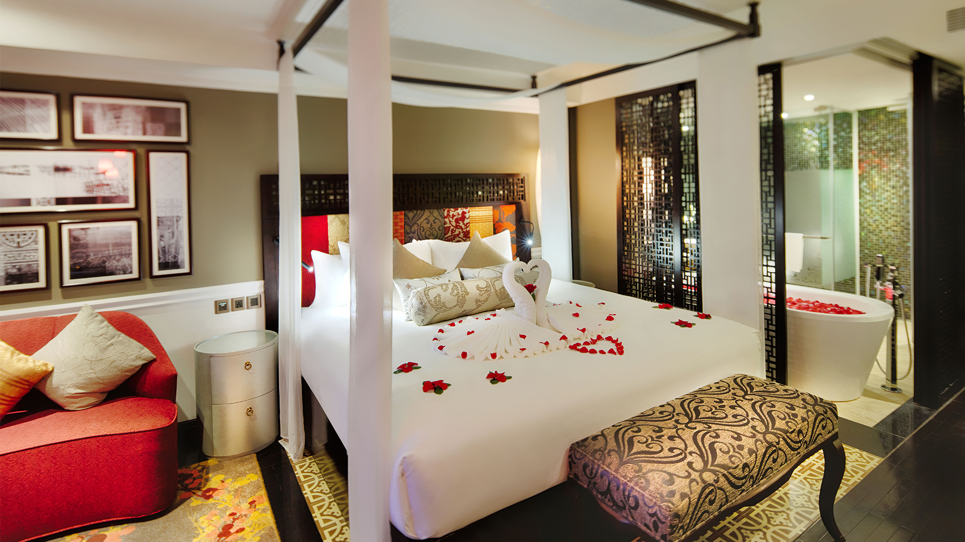 Deluxe room.