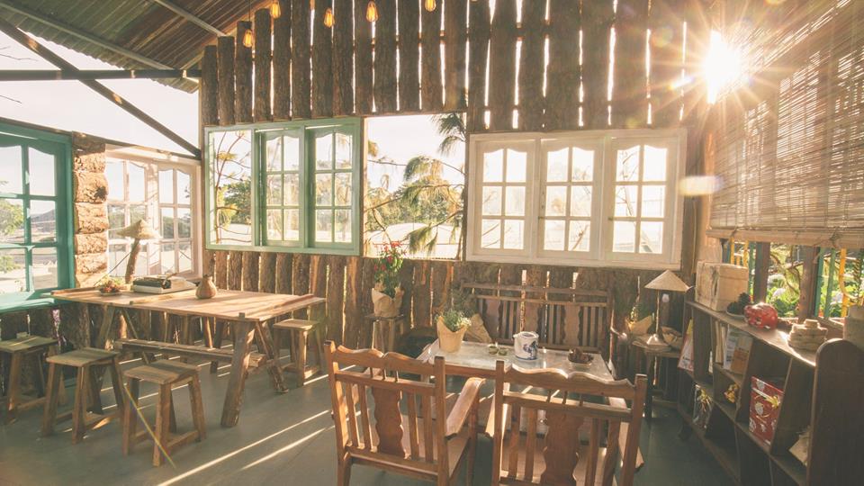Rubik Light Café Đà Lạt view vườn hoa Rubik Light Café Đà Lạt view vườn hoa