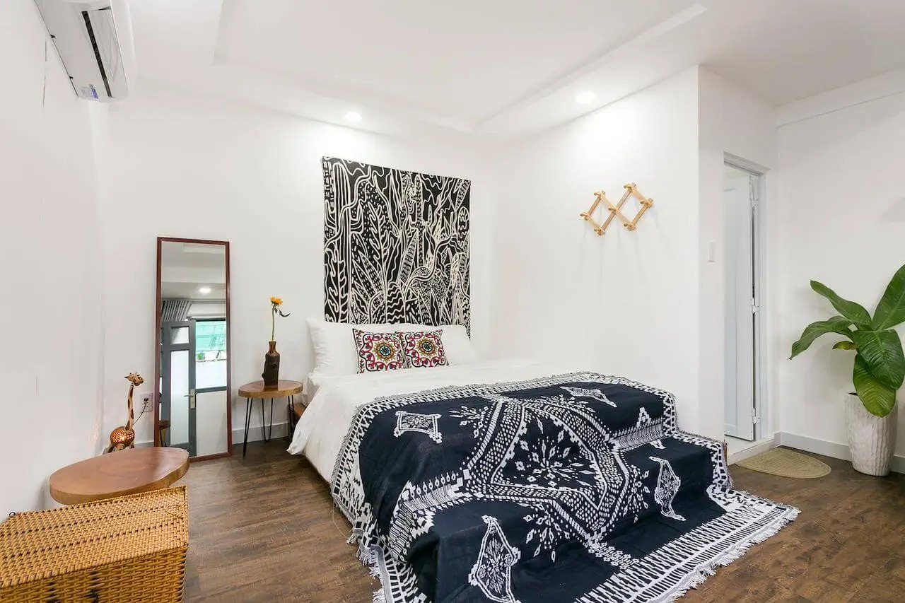 Không gian rộng rãi Rustical Homestay Sài Gòn