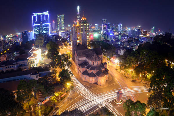 Kiến trúc nhà thờ Đức Bà nhìn từ trên cao