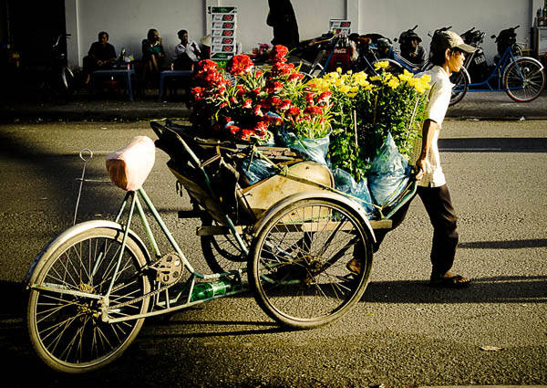 Xích lô trên phố mảnh đất Sài Gòn