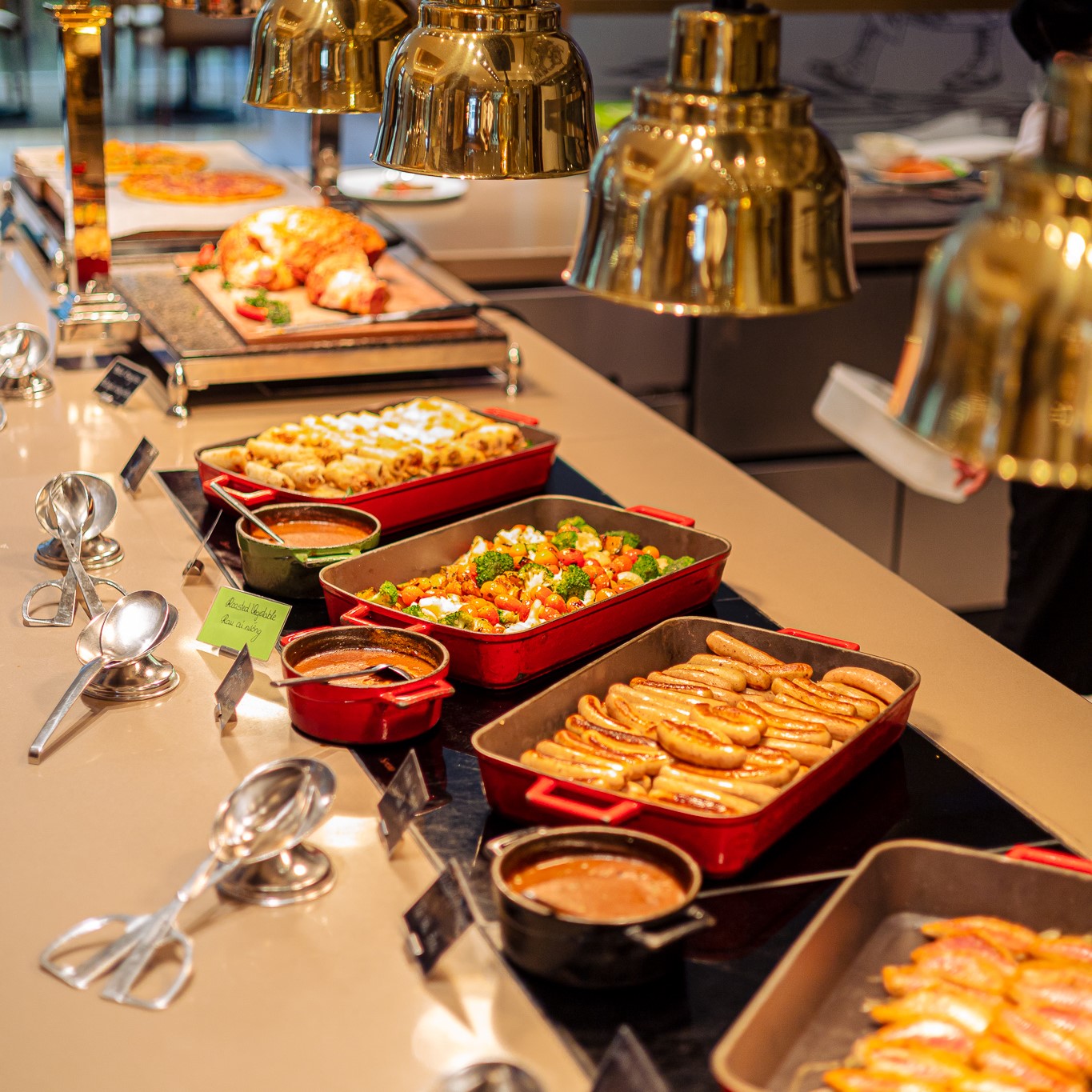 Ảnh: Fb Saigon Café - Seafood Buffet Restaurant.