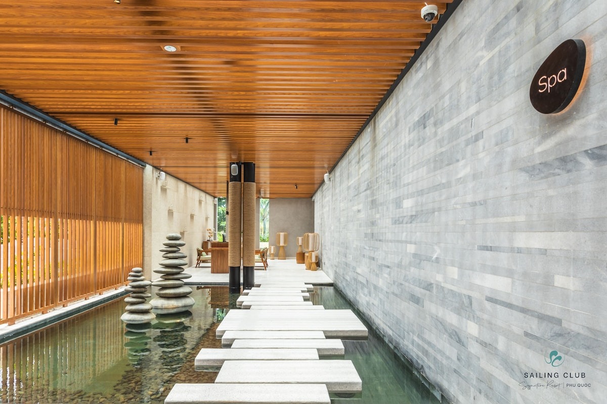 Sailing Club Signature Phú Quốc phòng spa trị liệu