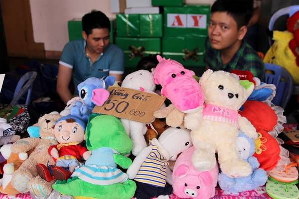 Thú bông đồng giá 50.000 đồng