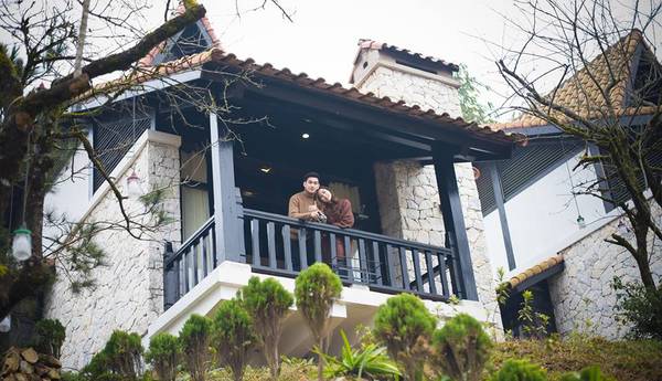 Ban công Sapa Jade Hill ngắm mây