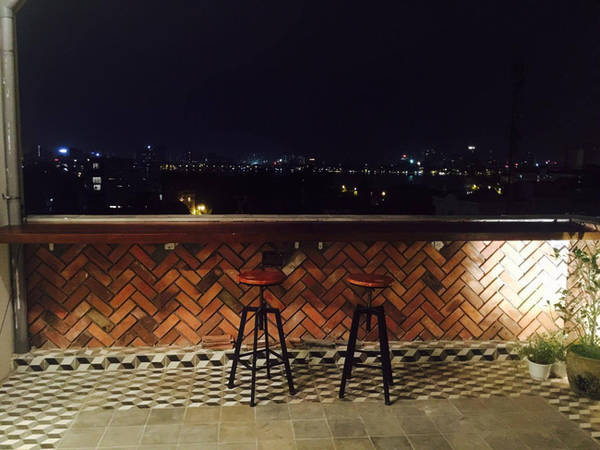 sat-nut-ky-nghi-tet-het-cho-de-di-thi-ghe-ngay-may-homestay-moi-mo-o-ha-noi-de-doi-gio-ivivu-27
