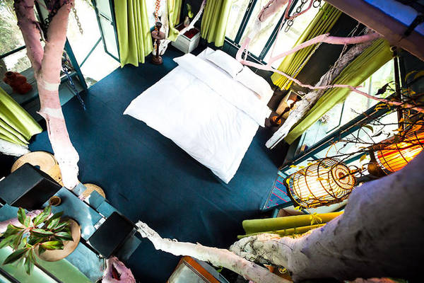 sat-nut-ky-nghi-tet-het-cho-de-di-thi-ghe-ngay-may-homestay-moi-mo-o-ha-noi-de-doi-gio-ivivu-37