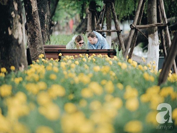 Hà Nội mùa đông em bé ấm áp trên phố Hà Nội mùa đông em bé ấm áp trên phố